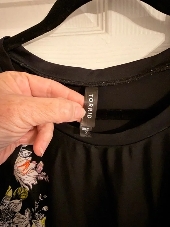 torrid Black Floral Swim Rash Guard Top with Colorful Blooms - Picture 2 of 5